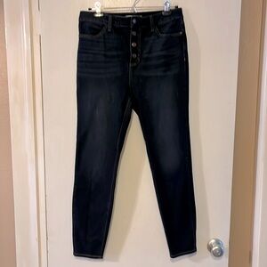 LC Lauren Conrad Super High Rise Super Skinny jeans